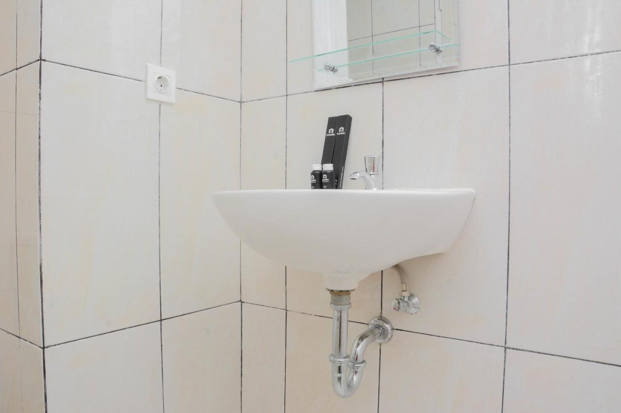 Pleasant And Modern 2br Grand Kamala Lagoon By Travelio Apartemen *